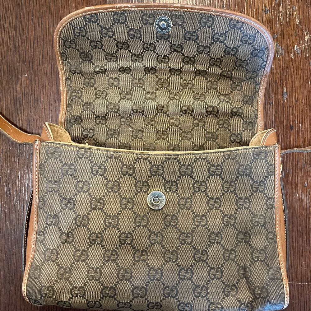 Vintage Gucci small Crossbody canvas tote bag. Brown w/ brown leather accents. - Picture 3 of 8